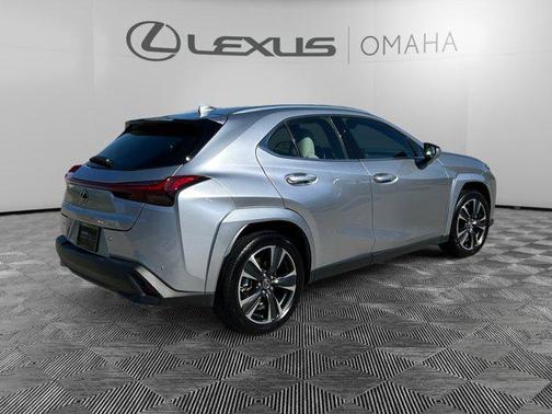 2023 Lexus UX 250h Base