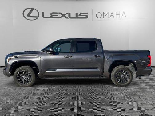 2024 Toyota Tundra Hybrid Platinum