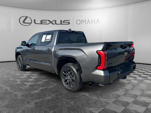 2024 Toyota Tundra Hybrid Platinum