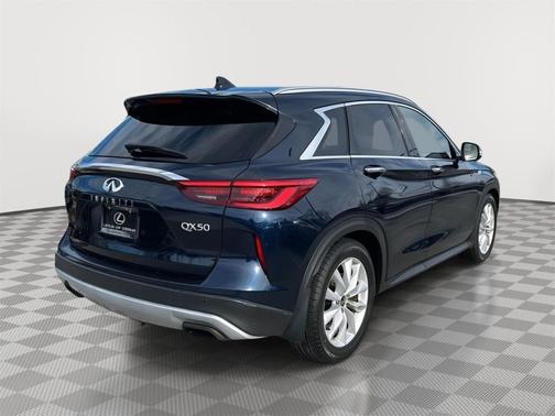 2019 INFINITI QX50 ESSENTIAL