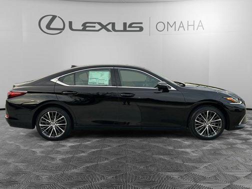 2025 Lexus ES 350 Base
