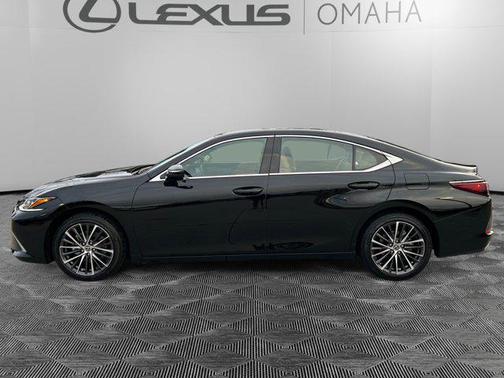 2025 Lexus ES 350 Base