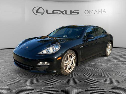 2012 Porsche Panamera 4