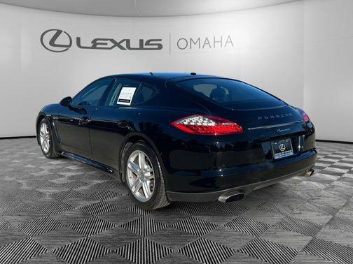 2012 Porsche Panamera 4