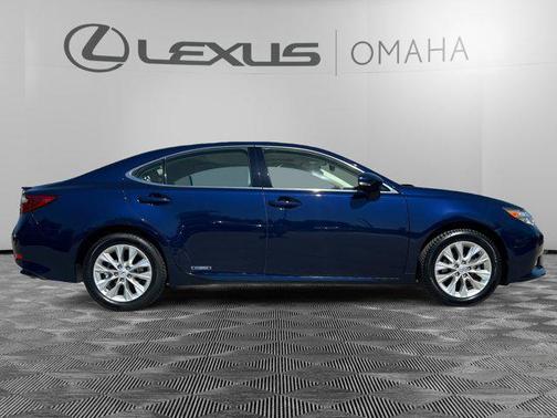 2013 Lexus ES 300h Base