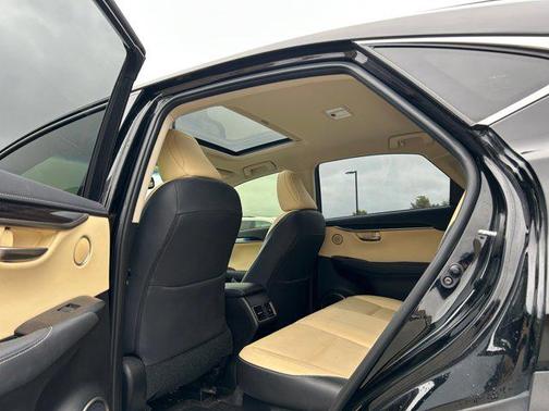 2017 Lexus NX 300h 300h Luxury