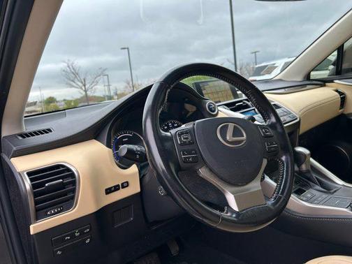 2017 Lexus NX 300h 300h Luxury