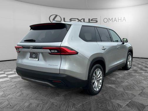 2024 Toyota Grand Highlander Platinum