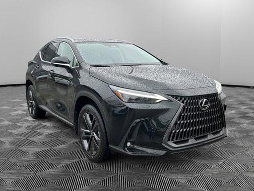 2026 Lexus NX 450h+ Luxury