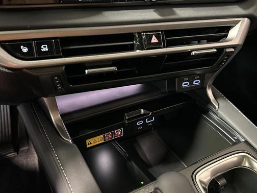 Iridium 2026 Lexus RX 350 Luxury