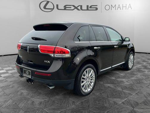 2015 Lincoln MKX Base