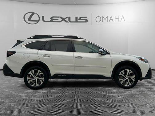 2022 Subaru Outback Touring