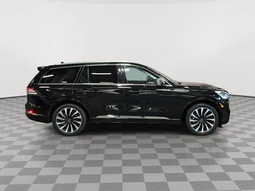 2022 Lincoln Aviator Black Label Grand Touring AWD