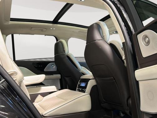 2022 Lincoln Aviator Black Label Grand Touring AWD