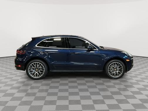 2017 Porsche Macan S