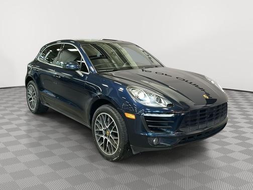 2017 Porsche Macan S