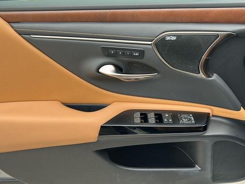 2025 Lexus ES 350 Ultra Luxury