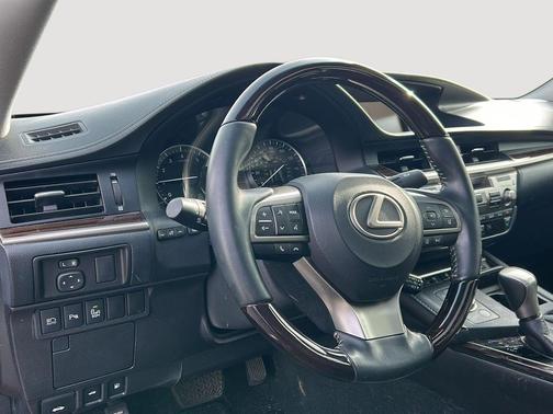 2016 Lexus ES 350 Base