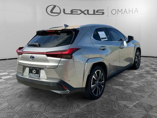 2022 Lexus UX 250h Base