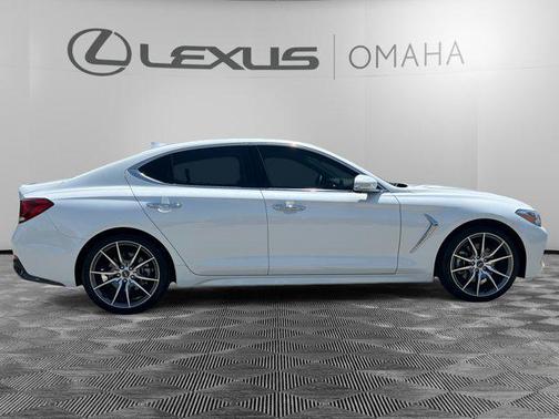 2021 Genesis G70 2.0T AWD