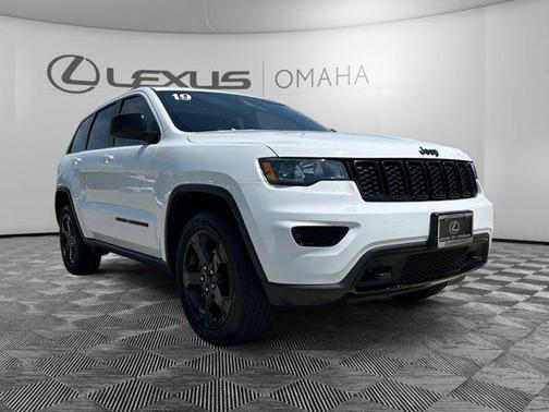 2019 Jeep Grand Cherokee Upland