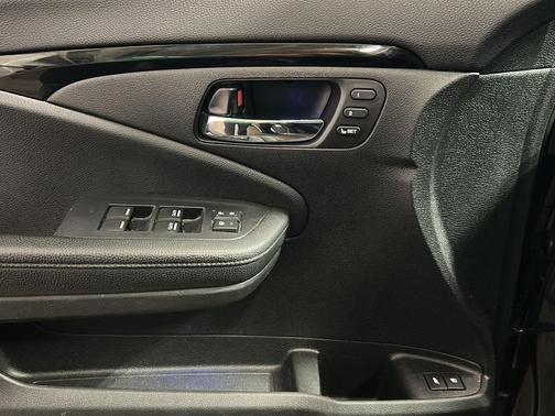 Modern Steel Metallic 2019 Honda Pilot Elite