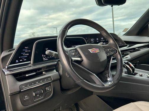 2021 Cadillac Escalade Sport