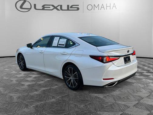 2023 Lexus ES 350 Premium