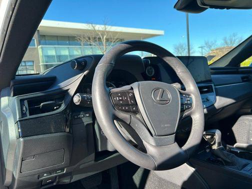 2023 Lexus ES 350 Premium