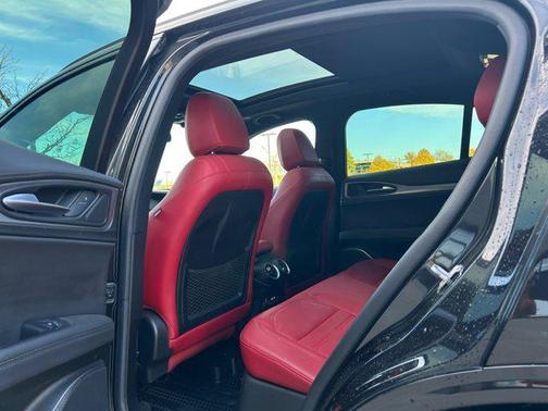 2022 Alfa Romeo Stelvio Ti