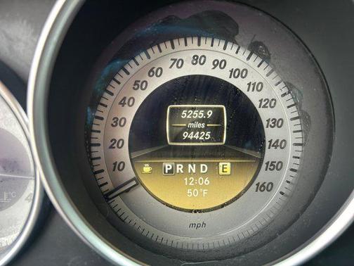 2012 Mercedes-Benz C-Class C 300 Premium AWD w/ Sport Package