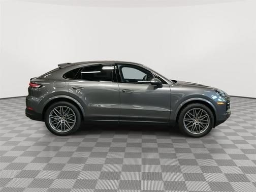 2025 Porsche Cayenne Cayenne
