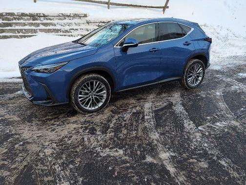 2025 Lexus NX 350 Premium