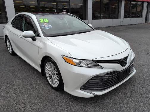 2020 Toyota Camry XLE