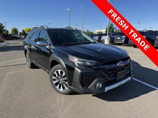 Crystal Black Silica 2025 Subaru Outback Touring XT