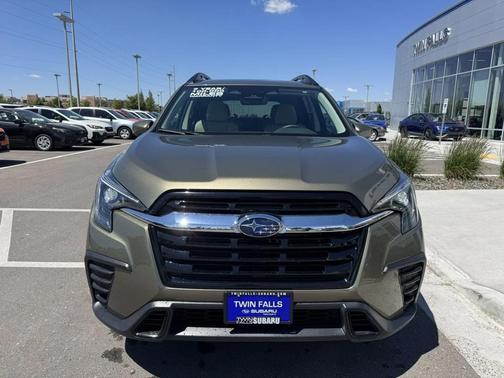 Autumn Green Metallic 2025 Subaru Ascent Premium