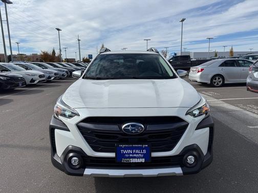 2025 Subaru Outback Touring XT