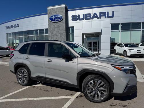 2025 Subaru Forester Touring Hybrid