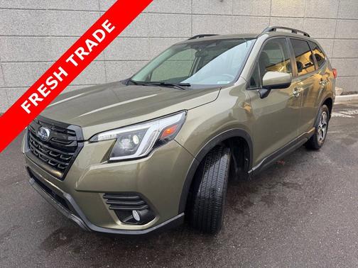 2023 Subaru Forester Premium