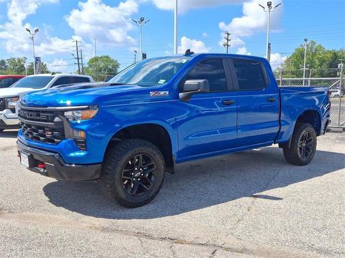2023 Chevrolet Silverado 1500 Custom Trail Boss