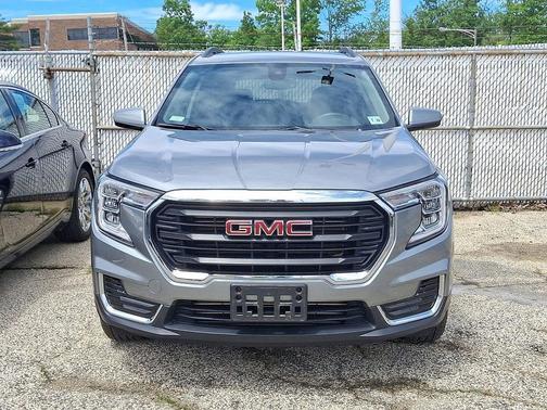 Sterling Metallic 2023 GMC Terrain SLE