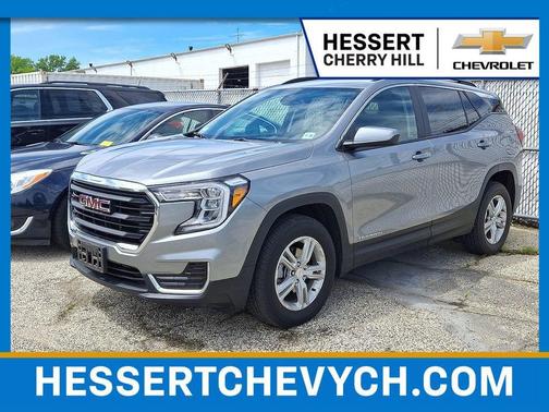 Sterling Metallic 2023 GMC Terrain SLE