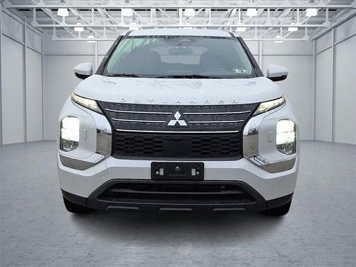 2022 Mitsubishi Outlander ES 2.5 S-AWC