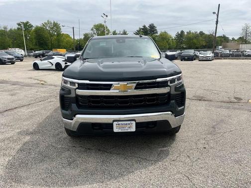 Cypress Gray 2026 Chevrolet Silverado 1500 LT