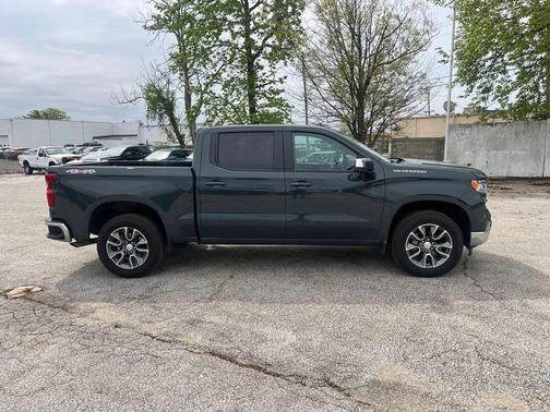 Cypress Gray 2026 Chevrolet Silverado 1500 LT