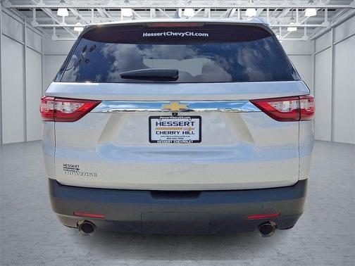 2021 Chevrolet Traverse LS