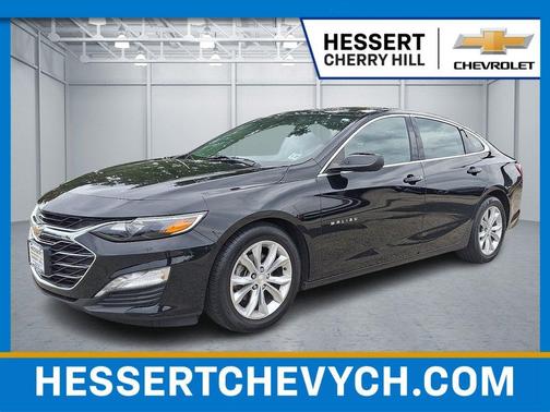2022 Chevrolet Malibu FWD LT