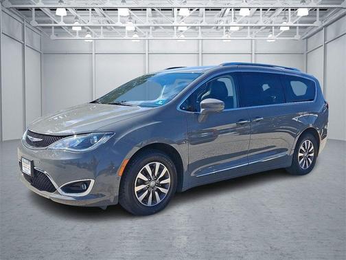2020 Chrysler Pacifica Touring-L Plus