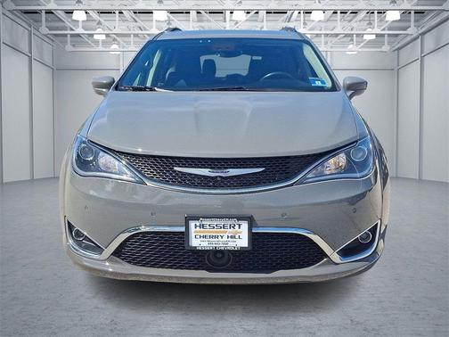 2020 Chrysler Pacifica Touring-L Plus