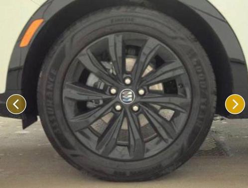 Summit White 2025 Buick Envista Sport Touring FWD